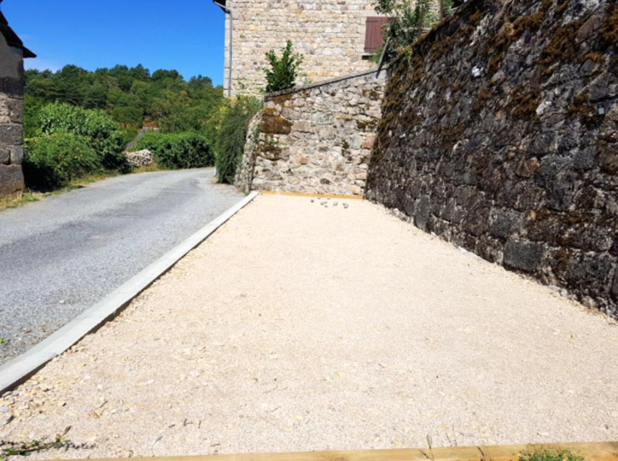 Maison Charmante A Florentin La Capelle Avec Jardin Et Vue Montagne المظهر الخارجي الصورة