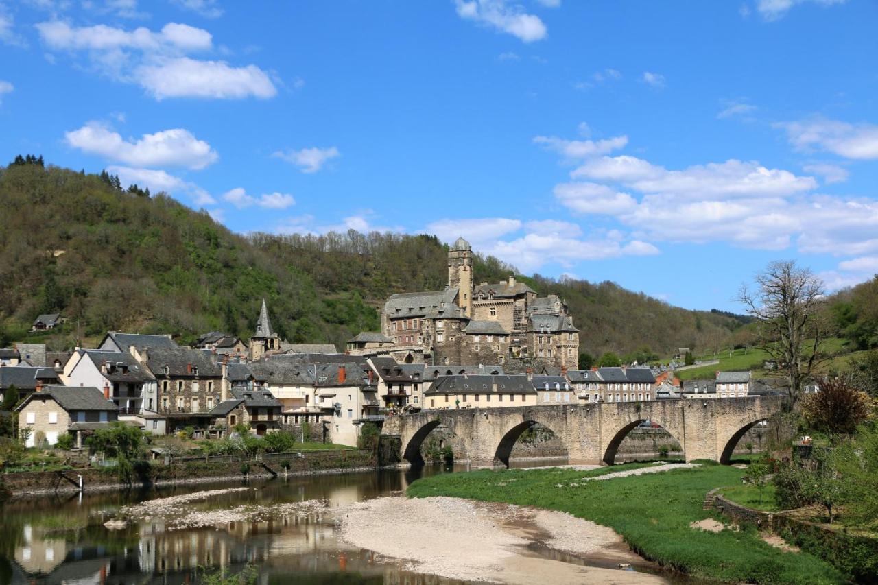 Maison Charmante A Florentin La Capelle Avec Jardin Et Vue Montagne المظهر الخارجي الصورة